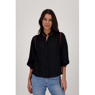 Blouse met borduursels - Zusss blouse met borduursels zwart koraalroze 0304 043 7047 model1 - 192